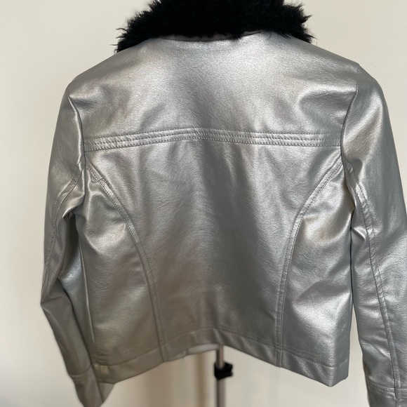 Girls Silver Jacket with black faux fur - Picture 2 of 4